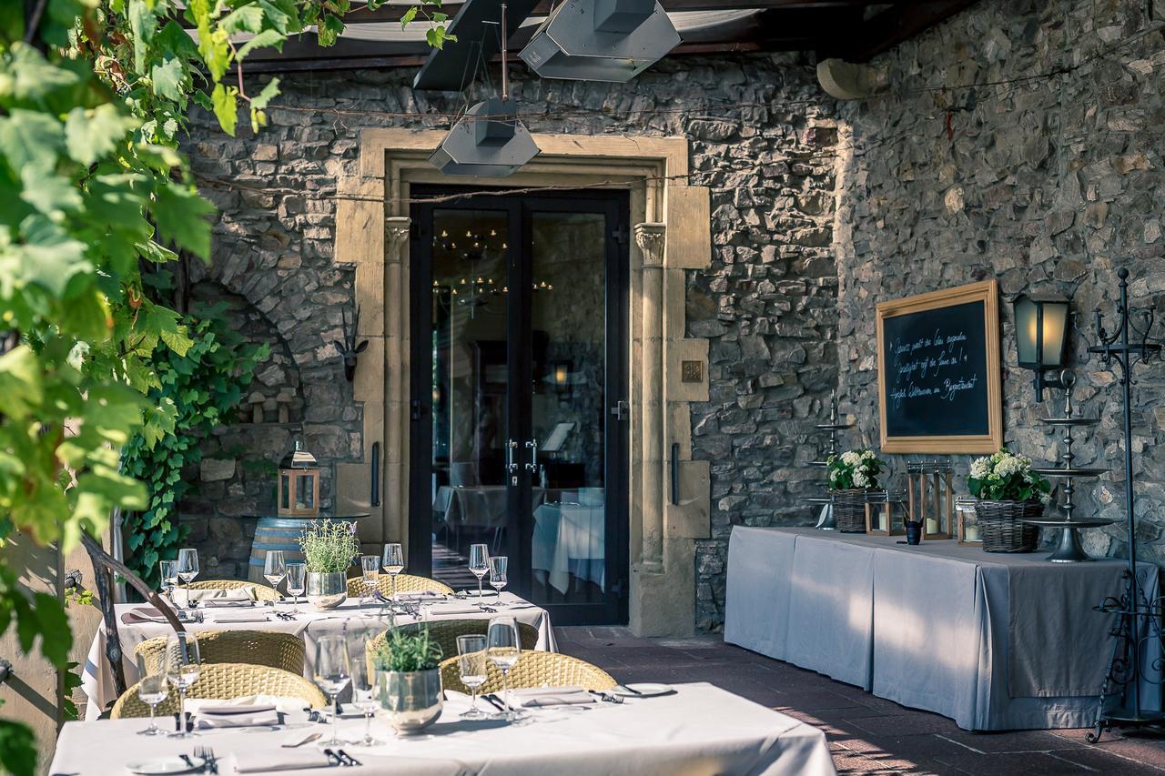 Relais & Chateaux Hotel Burg Schwarzenstein Geisenheim Luaran gambar